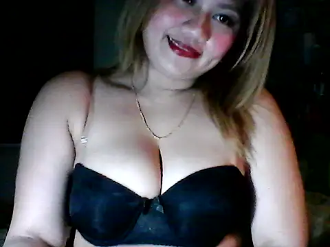 Snapshot of Miss_Heart chatting on October 11, 2025, 9:46 pm Miss Heart online show from October 11, 2025, 9:46 pm