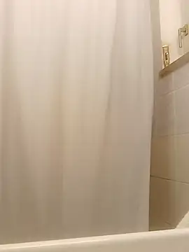 Premium-Jogurt online show from November 10, 2025, 5:06 am