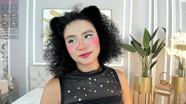 Snapshot of ellette__ chatting on November 17, 2025, 7:30 pm ellette online show from November 17, 2025, 7:30 pm