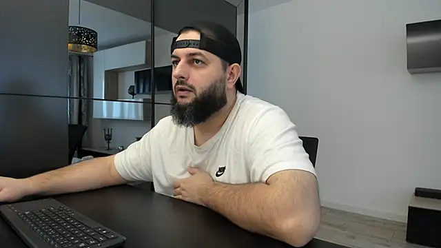 DravenPeak online show from November 8, 2025, 12:27 pm