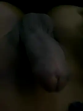 Snapshot of Kuaker077 chatting on November 17, 2025, 7:52 pm Kuaker077 online show from November 17, 2025, 7:52 pm