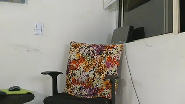 Snapshot of Mirianzapata_1 chatting on July 16, 2026, 6:41 am Mirianzapata 1 online show from July 16, 2026, 6:41 am