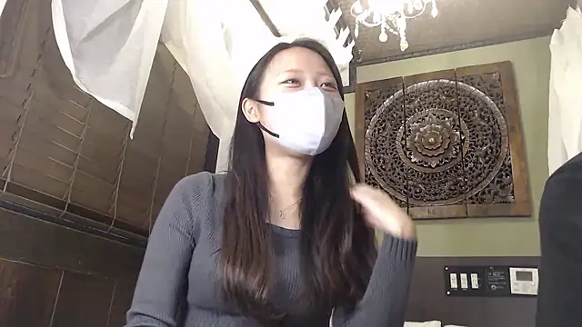 BROsister online show from December 5, 2025, 10:13 am