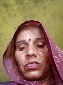 Pinky12A online show from September 12, 2025, 4:12 am