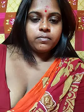 Hot-Show2 online show from October 16, 2025, 10:49 am