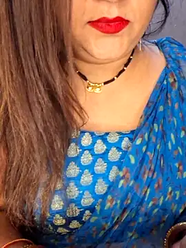 indian-hotmilfs online show from October 19, 2025, 6:19 pm