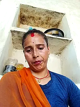 Snapshot of Arti13A chatting on July 3, 2026, 10:21 am Arti13A online show from July 3, 2026, 10:21 am