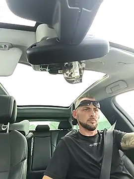 papichulo0099 online show from September 8, 2025, 2:16 pm