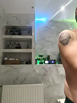 papichulo0099 online show from November 20, 2025, 8:08 pm