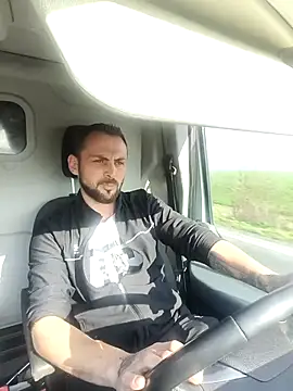 papichulo0099 online show from March 24, 2026, 7:02 am