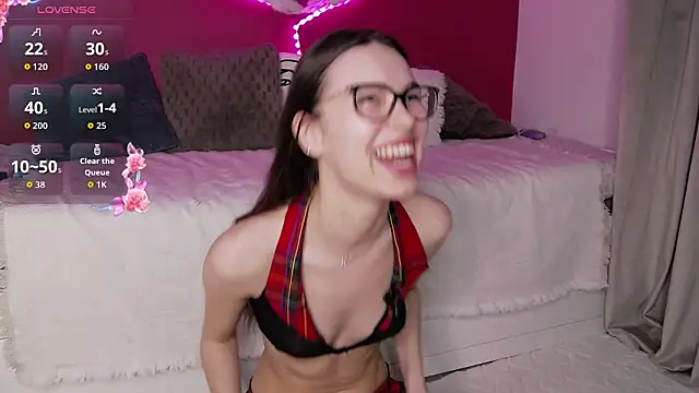 Snapshot of alexxisrae chatting on February 4, 2026, 4:18 am alexxisrae online show from February 4, 2026, 4:18 am