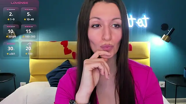 Joan Nelson online show from February 23, 2026, 1:25 am