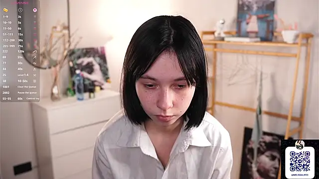 SuzanneHowse online show from October 12, 2025, 5:39 am