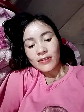 Snapshot of TinTim02 chatting on October 12, 2025, 6:23 am TinTim02 online show from October 12, 2025, 6:23 am