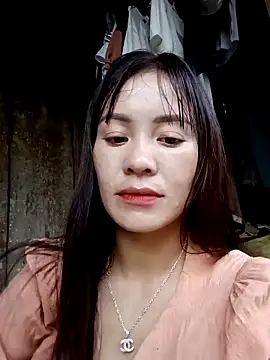 Snapshot of TinTim02 chatting on November 9, 2025, 9:51 am TinTim02 online show from November 9, 2025, 9:51 am