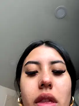 Victoria alson online show from October 25, 2025, 2:35 pm