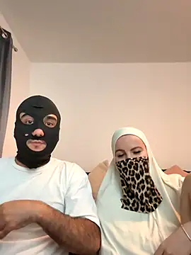 sophie-Hijab11 online show from September 9, 2025, 12:21 am