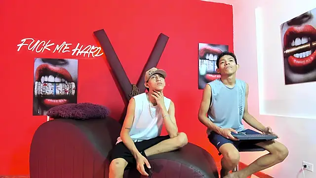 BEAUTY BOYS1 online show from March 2, 2026, 7:54 pm