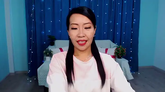 LiaPak online show from September 8, 2025, 11:59 pm