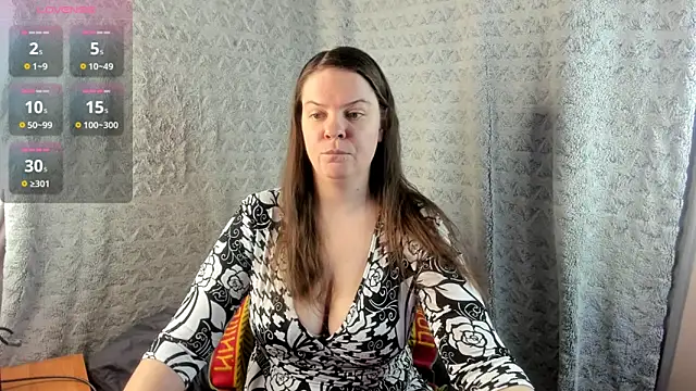 MiaLores online show from March 24, 2026, 9:03 am