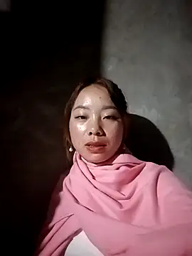 milo123-xx online show from November 8, 2025, 8:25 am