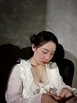 milo123-xx online show from April 16, 2026, 12:39 pm