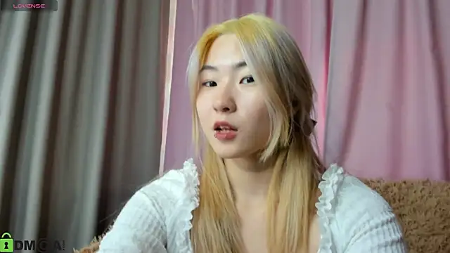 Aisi 18 online show from September 15, 2025, 8:03 am