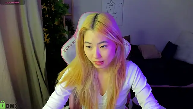 Aisi 18 online show from September 29, 2025, 7:24 am