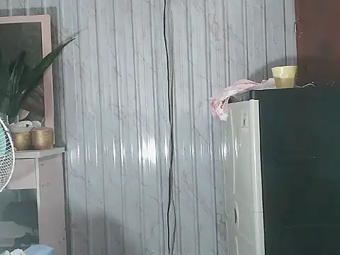 pinayhotii online show from October 11, 2025, 11:03 pm