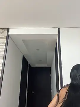 Snapshot of BrendaCrean chatting on March 3, 2025, 6:12 pm BrendaCrean online show from March 3, 2025, 6:12 pm