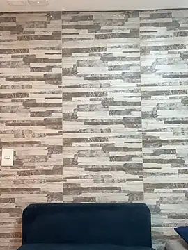 Snapshot of BrendaCrean chatting on March 6, 2025, 12:43 am BrendaCrean online show from March 6, 2025, 12:43 am