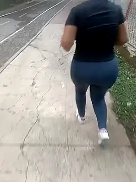 Snapshot of LuceroyFelipe chatting on December 3, 2025, 9:57 pm LuceroyFelipe online show from December 3, 2025, 9:57 pm