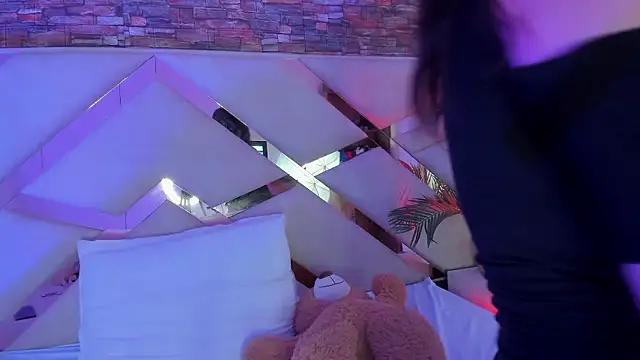 Valery Brand online show from January 15, 2026, 12:43 pm