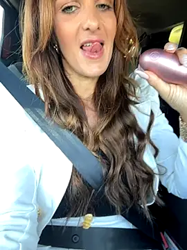 AmyStone   online show from September 28, 2025, 11:37 am