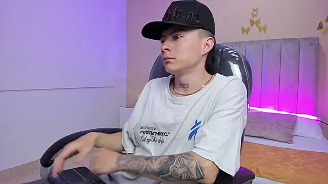 Nascary Fox online show from February 1, 2026, 3:10 pm