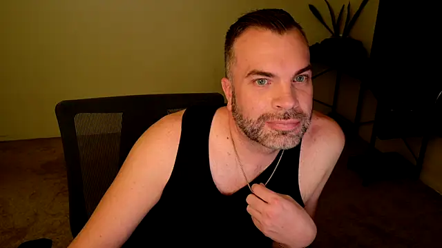 Snapshot of Ty_lerDavid chatting on November 7, 2025, 6:35 am Ty lerDavid online show from November 7, 2025, 6:35 am