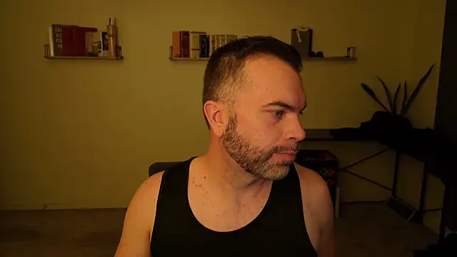 Snapshot of Ty_lerDavid chatting on November 11, 2025, 9:20 am Ty lerDavid online show from November 11, 2025, 9:20 am