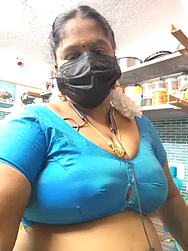 bakyasree143 online show from December 14, 2025, 8:02 pm