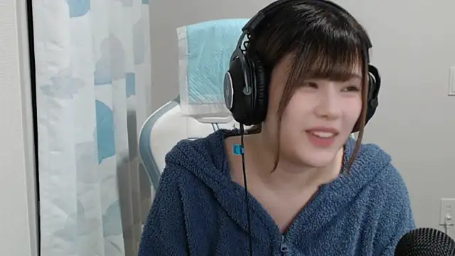 Snapshot of asuka_xoxo chatting on June 1, 2026, 11:34 am asuka xoxo online show from June 1, 2026, 11:34 am