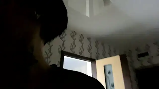 CandaceBlaze online show from November 1, 2025, 8:33 pm