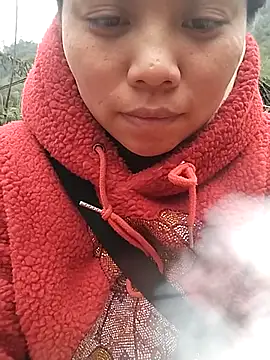 venu00 online show from January 8, 2026, 4:37 am