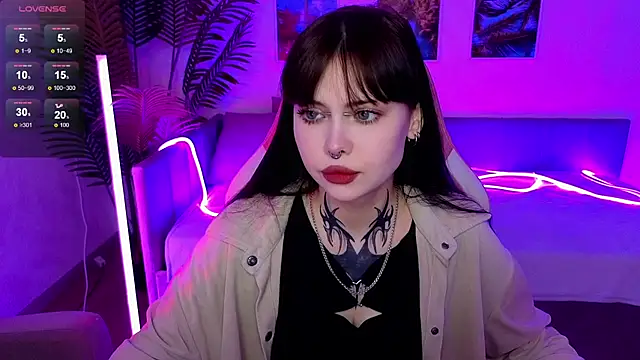 Morana Batt online show from October 20, 2025, 1:39 am