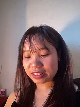 Ngoc-bbi online show from February 3, 2026, 7:02 am