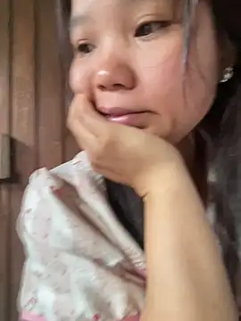 Snapshot of Ngoc-bbi chatting on June 25, 2026, 12:54 am Ngoc-bbi online show from June 25, 2026, 12:54 am