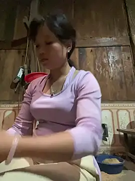 Snapshot of Ngoc-bbi chatting on July 20, 2026, 10:34 pm Ngoc-bbi online show from July 20, 2026, 10:34 pm