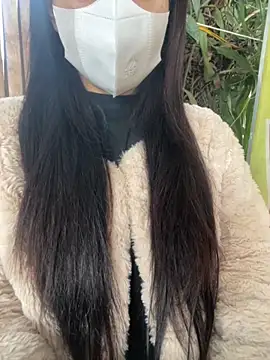 Snapshot of Clara8899 chatting on November 16, 2025, 12:05 am Clara8899 online show from November 16, 2025, 12:05 am