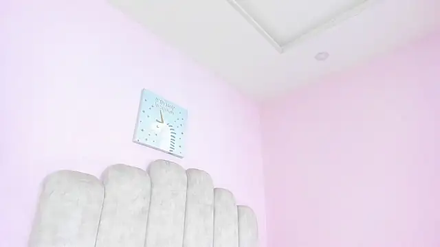 paula cosio online show from September 25, 2025, 3:16 pm