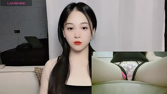 woaiqinqin online show from September 15, 2025, 3:56 pm