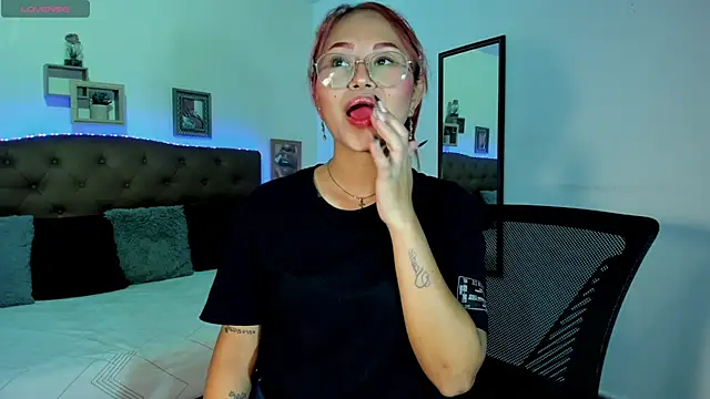 MAYASMITH   online show from July 3, 2026, 6:31 am