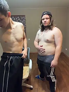 Snapshot of desiredude9 chatting on July 28, 2026, 12:48 pm desiredude9 online show from July 28, 2026, 12:48 pm